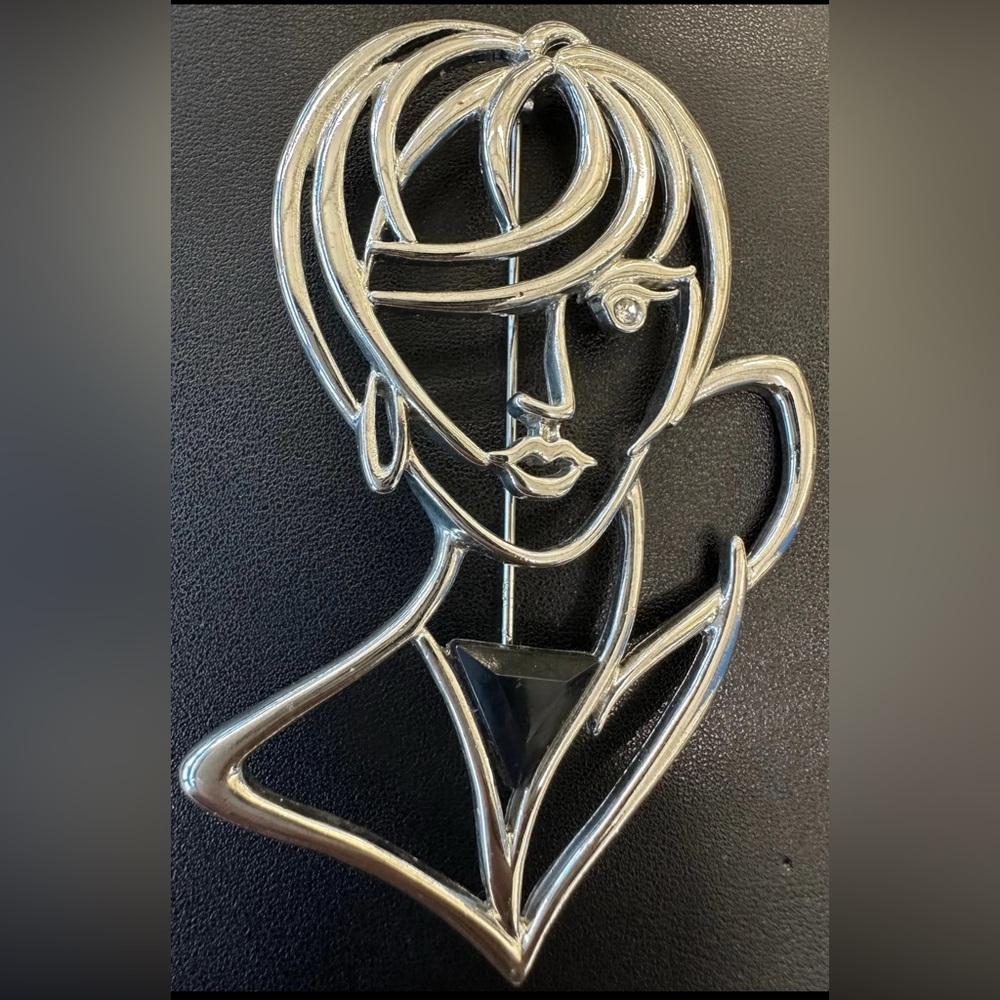 Elegant Silver Brooch for Women